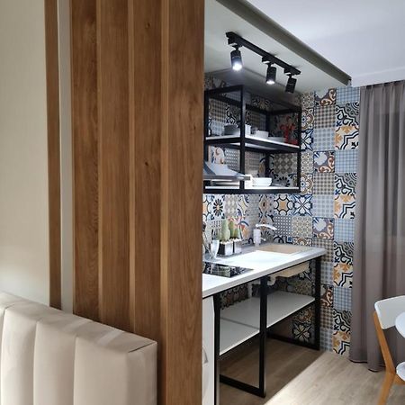 Tam Serviced Studio Apartment Myslym Shyri No1 Тирана Екстериор снимка