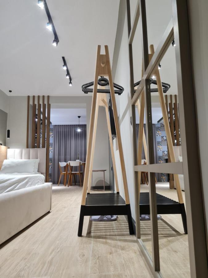 Tam Serviced Studio Apartment Myslym Shyri No1 Тирана Екстериор снимка