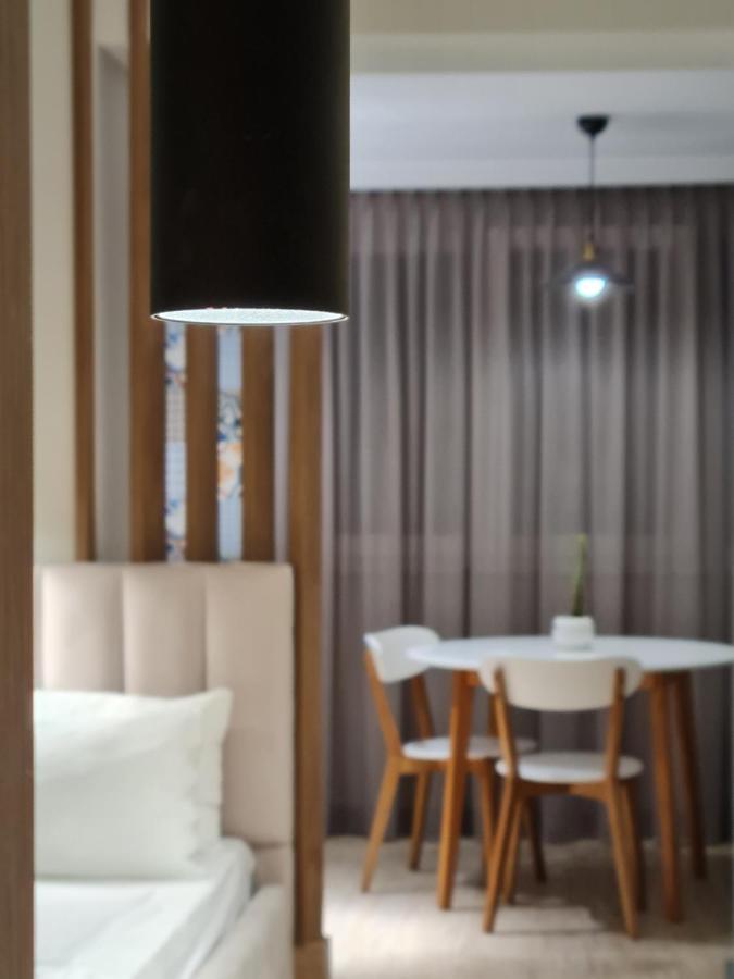 Tam Serviced Studio Apartment Myslym Shyri No1 Тирана Екстериор снимка